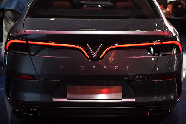 Phần đuôi xe Vinfast Lux A 2.0